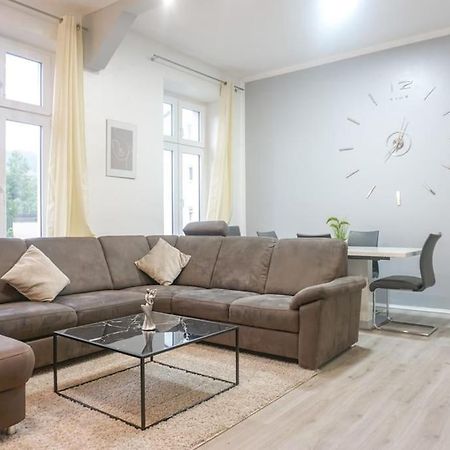 Apartment In Wuppertal - Charmante 3-Zimmer-Oase Mit Kamin Und Badewanne מראה חיצוני תמונה