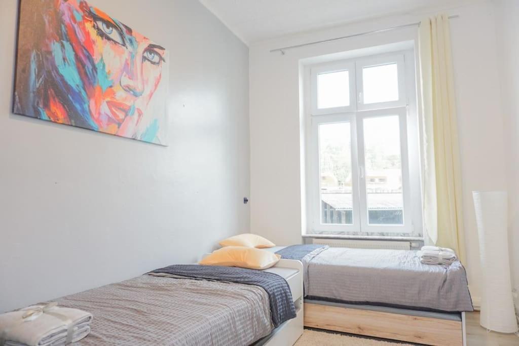 Apartment In Wuppertal - Charmante 3-Zimmer-Oase Mit Kamin Und Badewanne מראה חיצוני תמונה