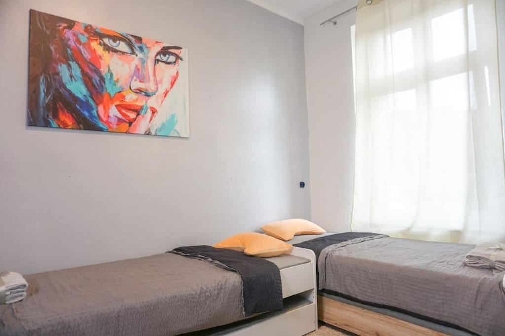 Apartment In Wuppertal - Charmante 3-Zimmer-Oase Mit Kamin Und Badewanne מראה חיצוני תמונה