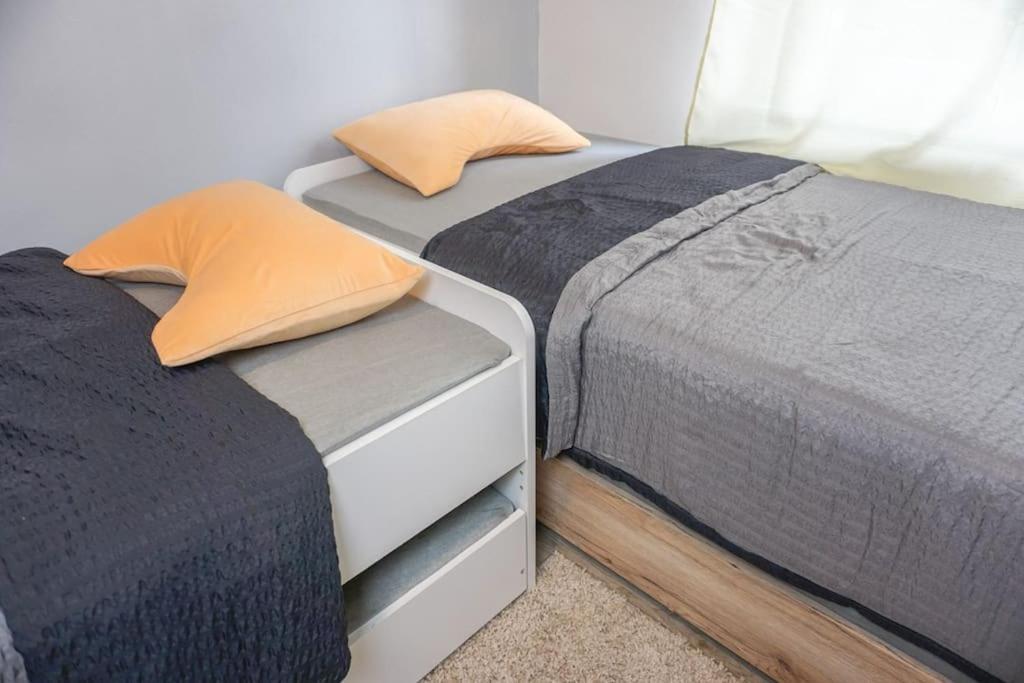 Apartment In Wuppertal - Charmante 3-Zimmer-Oase Mit Kamin Und Badewanne מראה חיצוני תמונה