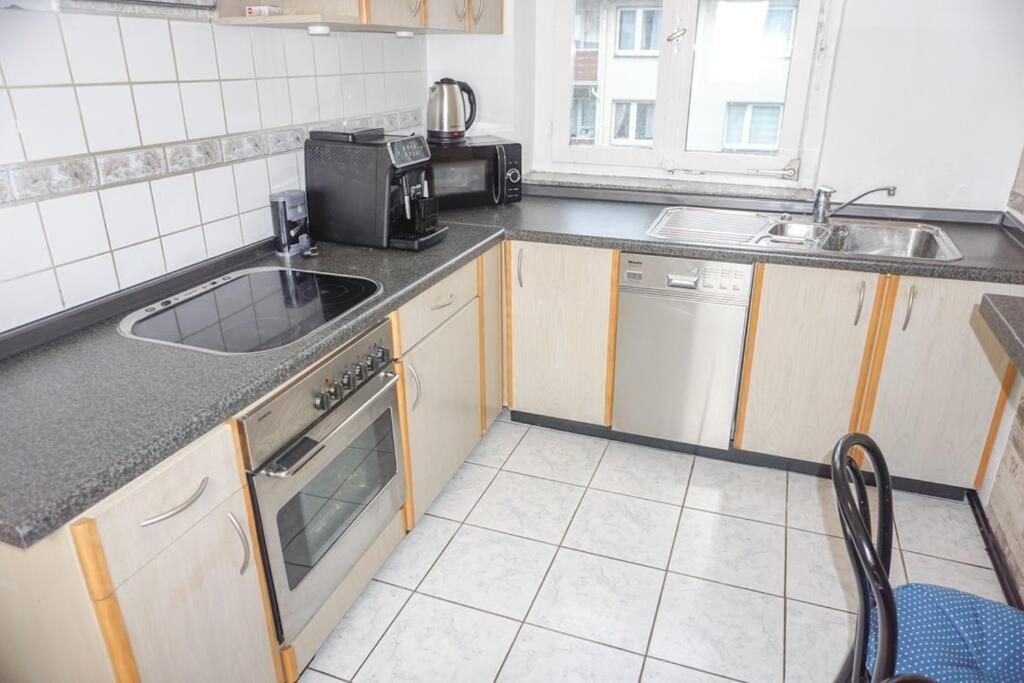 Apartment In Wuppertal - Charmante 3-Zimmer-Oase Mit Kamin Und Badewanne מראה חיצוני תמונה